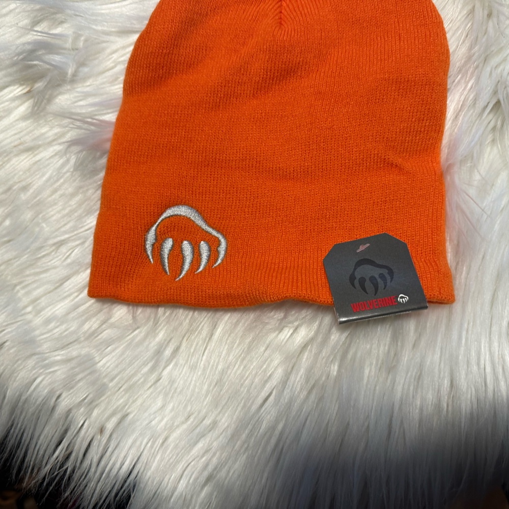Wolverine Beanie - Picture 2 of 4